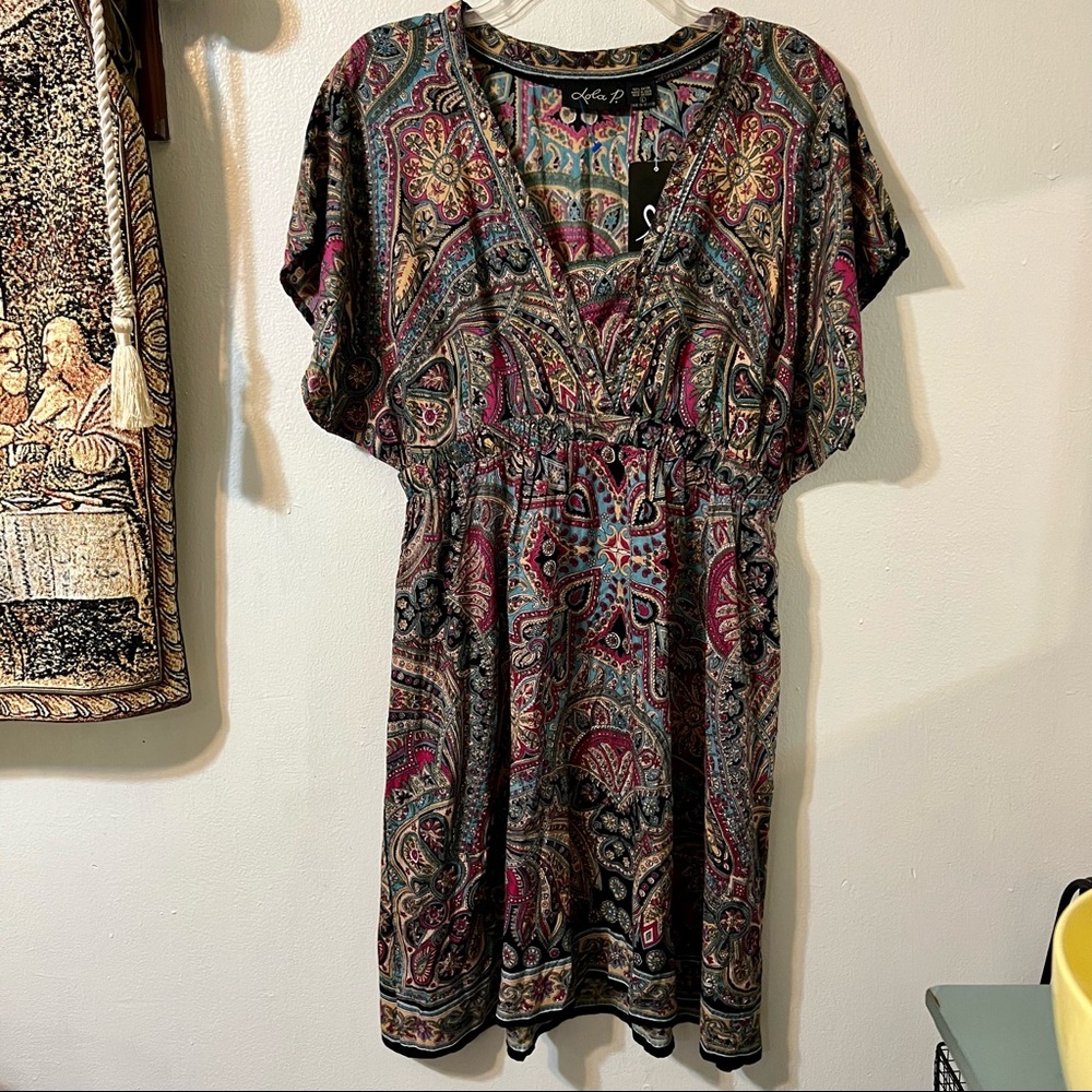 Lola P. Paisely knee length dress size L